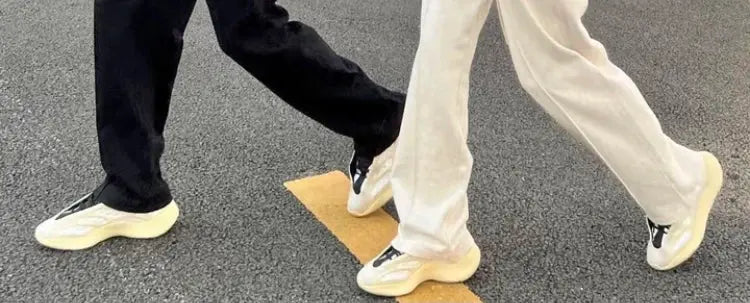 Adidas-Yeezy-700-V3 Bennimarceau