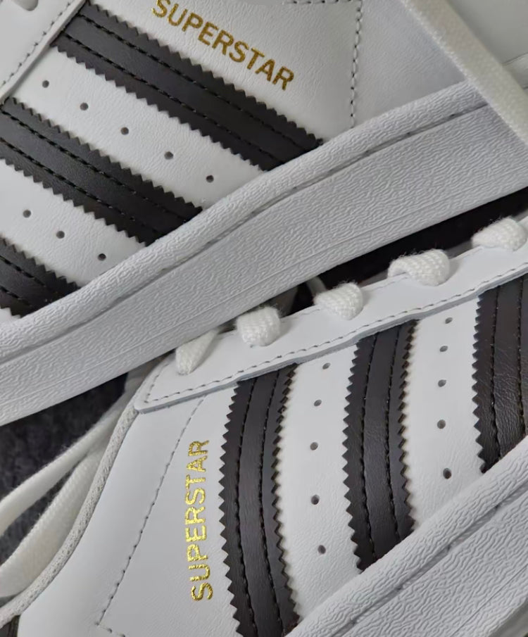 Adidas Superstar