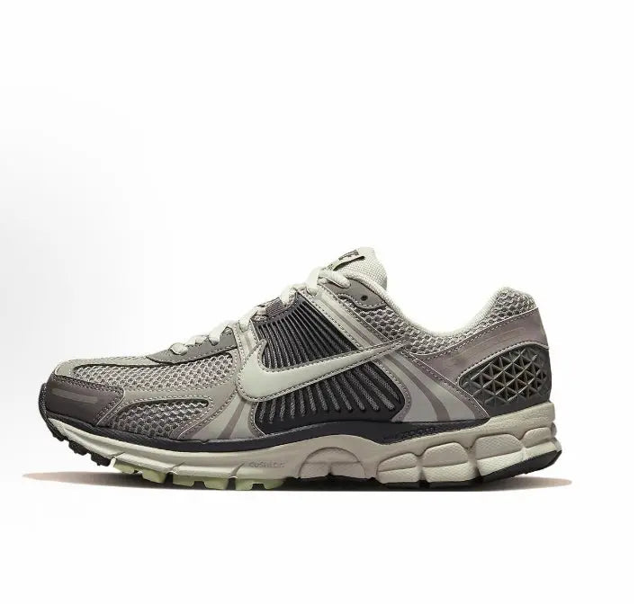 Zoom Vomero 5 SP | Trainers | Nike