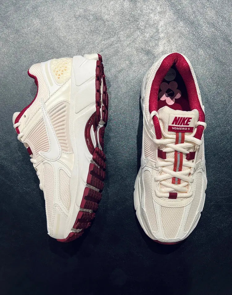 Zoom Vomero 5 SP Nike