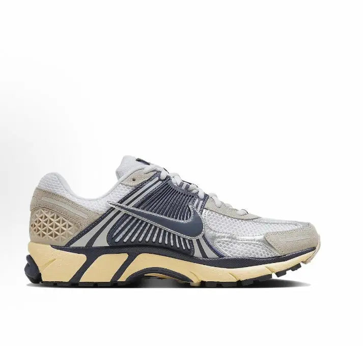 Zoom Vomero 5 SP (Copy) Nike