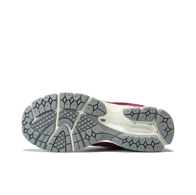2002R New Balance