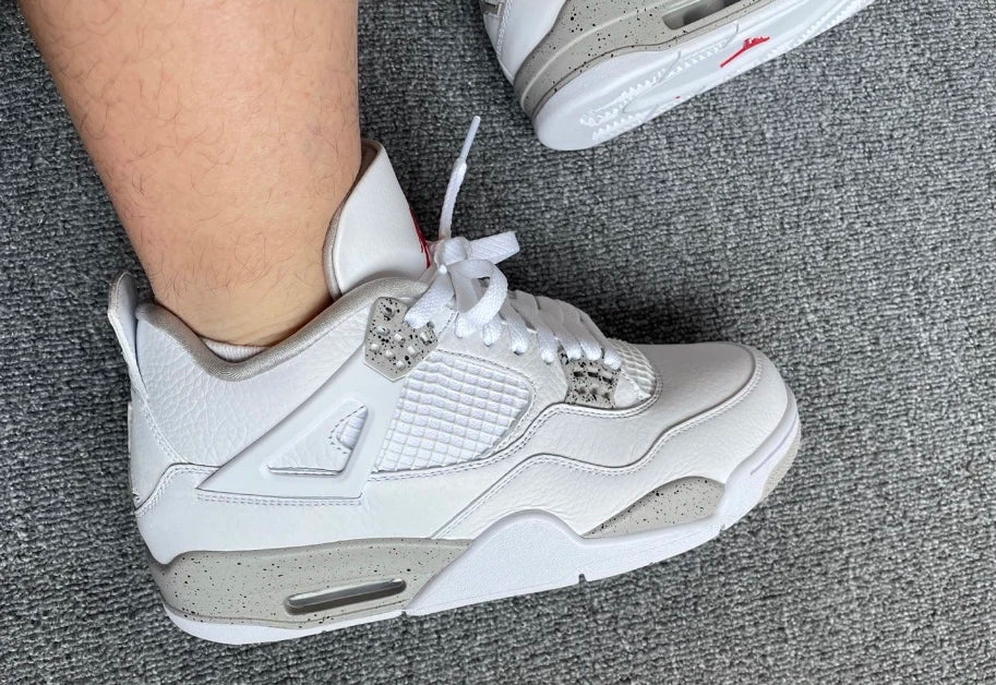 Nike Air Jordan 4