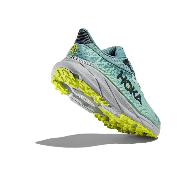 Challenger  7 HOKA