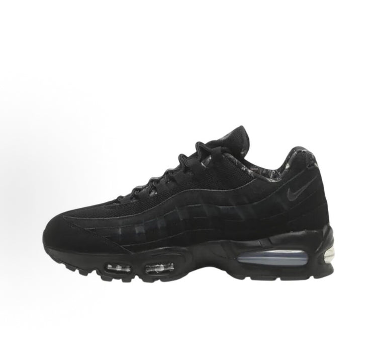 Nike Air Max 95 - BENNIMARCEAU