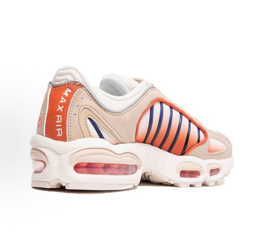 Nike Air Max Tailwind 4