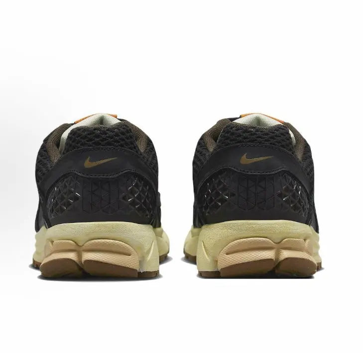 Zoom Vomero 5 SP Nike