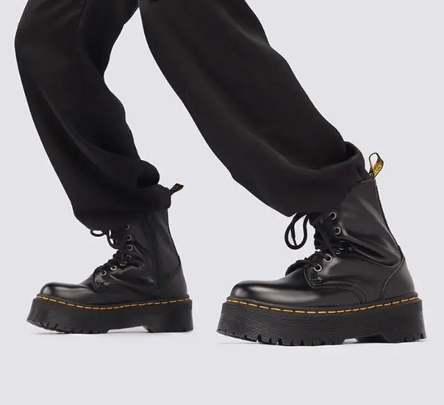 Jadon Dr. Martens