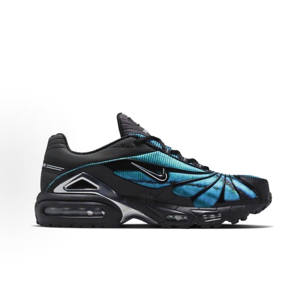Nike Air Max Tailwind 5 sneakers, black with teal wave upper and visible Air Max heel