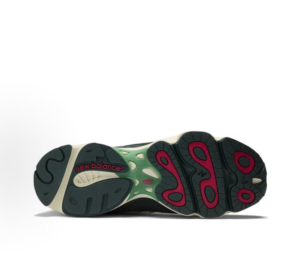New Balance 1000 x CNCPTS