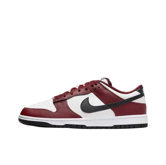 Dunk Low | Trainers | Nike