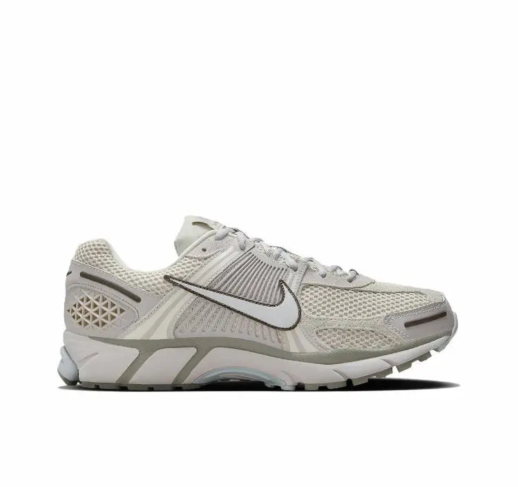 Zoom Vomero 5 SP Nike