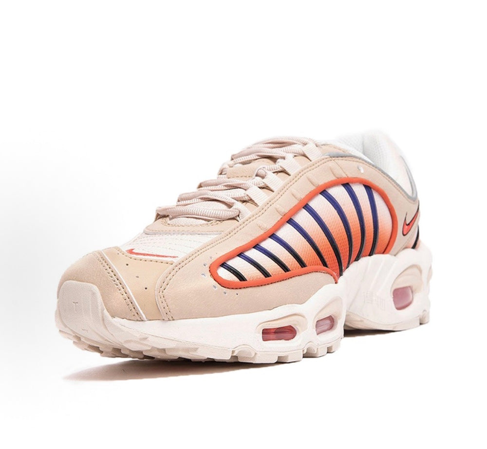 Nike Air Max Tailwind 4