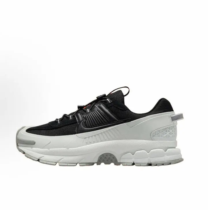 Zoom Vomero 5 Roam | Trainers | Nike