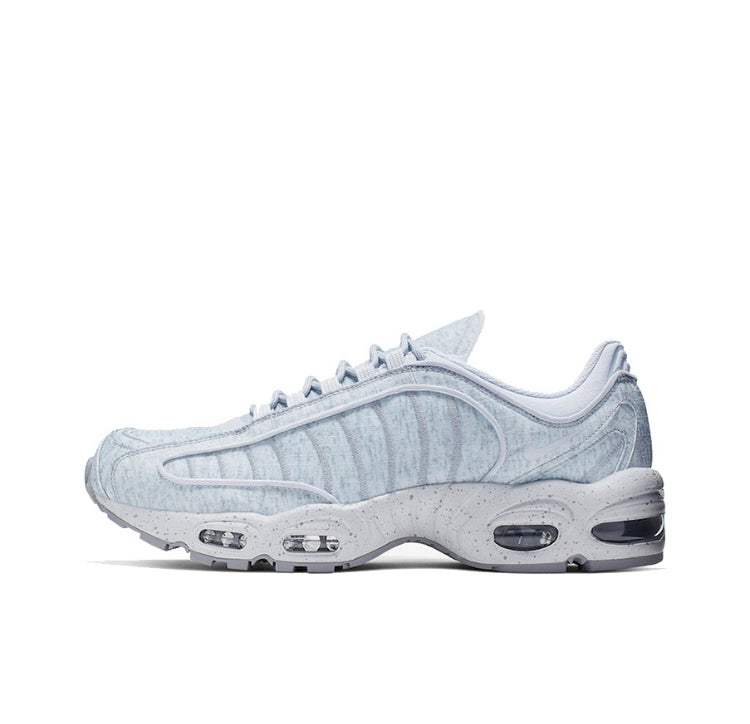 Air Max Tailwind 4