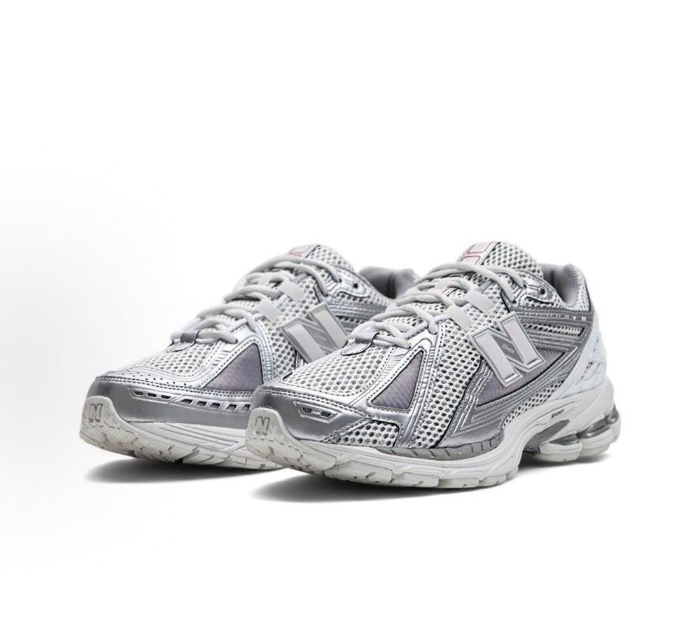 New Balance 1906R