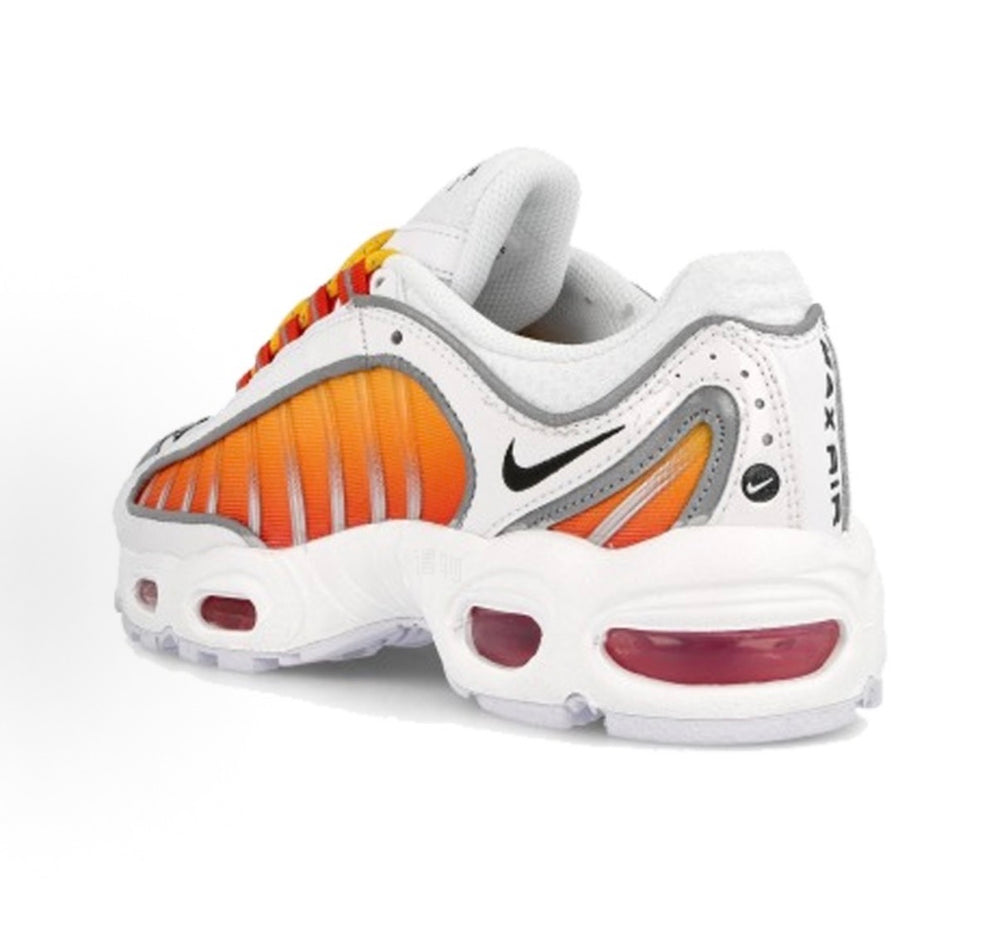 Nike Air Max Tailwind 4